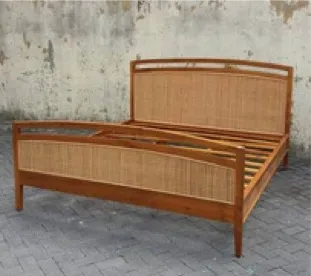 Rattan-panel bed, reference KBZ11