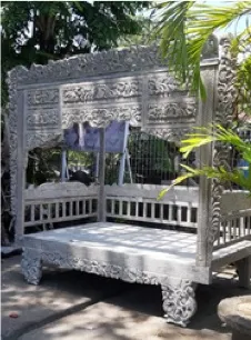 Whitewashed canopy daybed, reference BD17-8