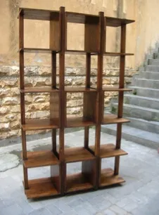 Tall staggered shelf