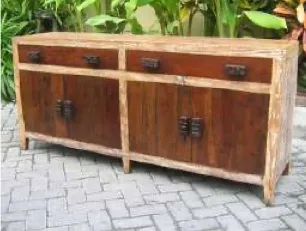 Two-tone sideboard