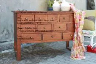 Script-painted chest of drawers