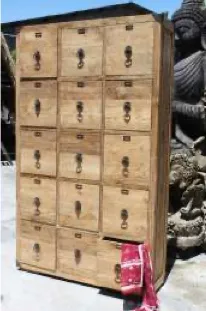 Apothecary drawer cabinet