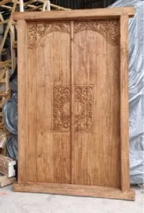 Carved teak double door, reference DO102