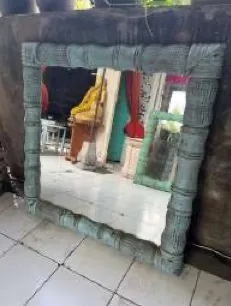 Patterned frame mirror, reference MR22-11