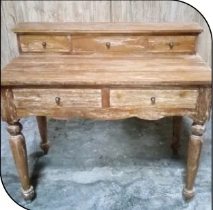 Writing desk with drawers, reference 1710-04