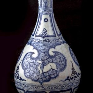 LC 2 - Sea Horse porcelain vase from the Yuan Dynasty (1280 - 1368) - Kaliuda Gallery