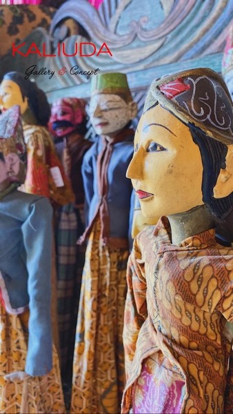 Javanese puppet at Kaliuda Gallery Bali