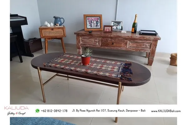Runner Sumba Pahikung at Residence, Denpasar by Kaliuda Gallery Bali