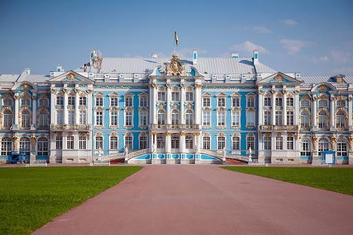 The Catherine Palace, Russia - The History of Furniture - 17th & 18th part 2 Blog Kaliuda Gallery Bali