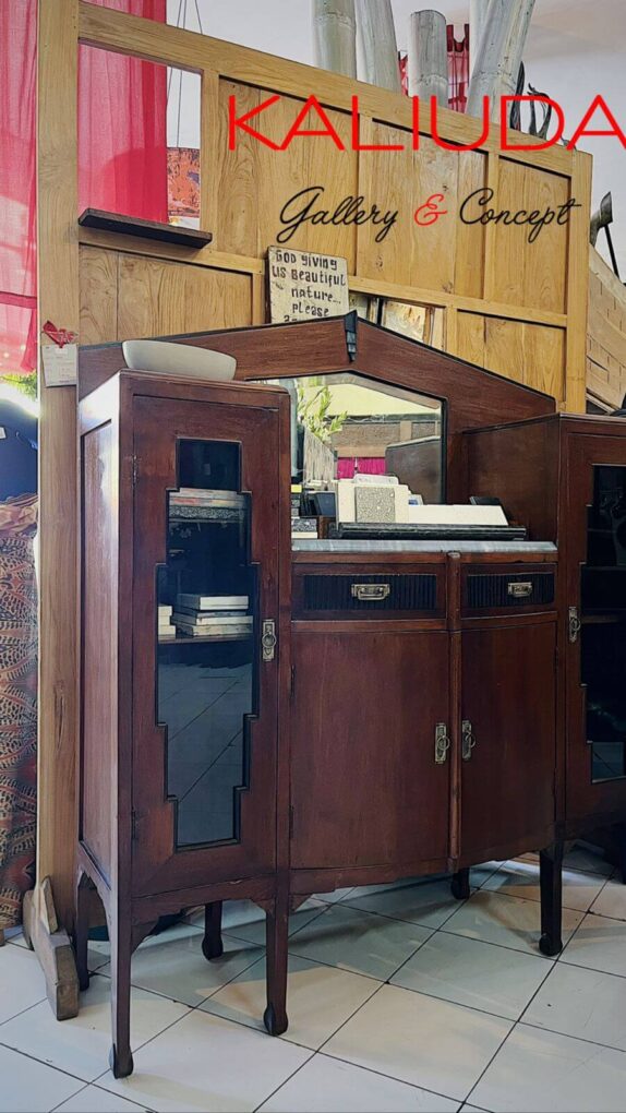 Original Mid-Century Buffet, Furniture at Kaliuda Gallery